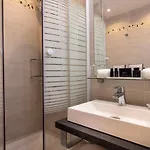 Relais Du Vieux 4* Párizs