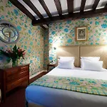Relais Du Vieux 4*
