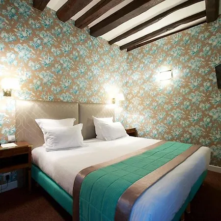 Отель Relais Du Vieux