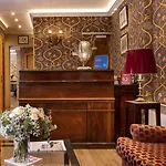 Relais Du Vieux Hotel