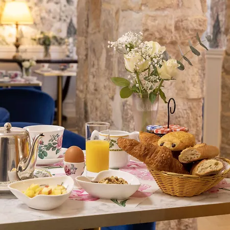 Relais Du Vieux מלון