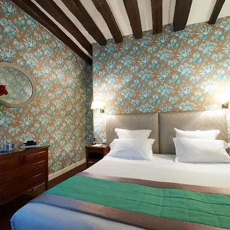 Hotel Relais Du Vieux